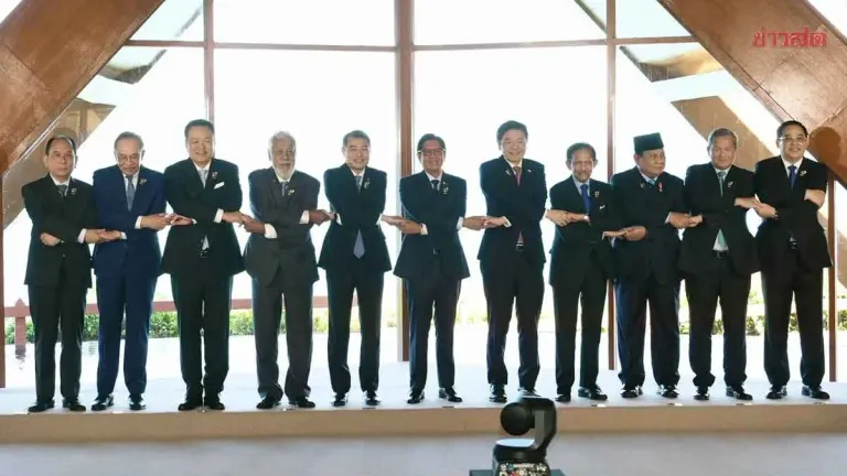 Prime Minister Presents Three ASEAN Strategies to Navigate Volatile Global Conditions and Build Stability