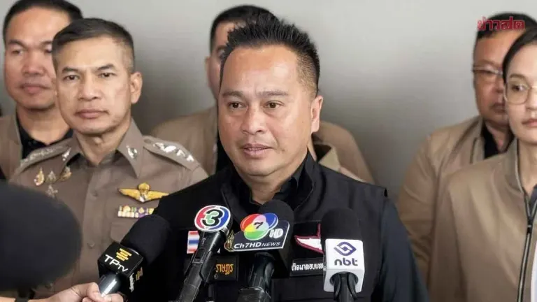 Police Panel Rules Shooting Not Political, Premier Rebukes Police Chief