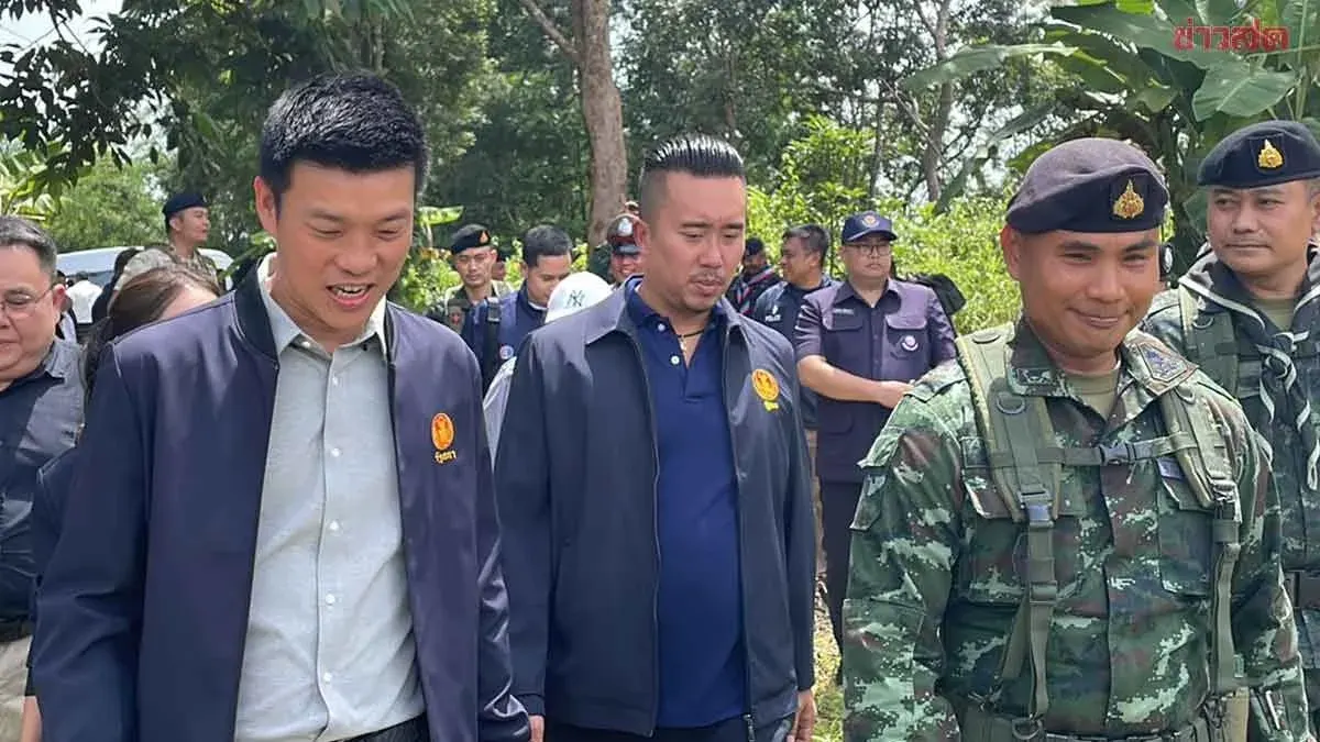 Opposition Leader Visits Border Area, Hails Drug Seizure Record