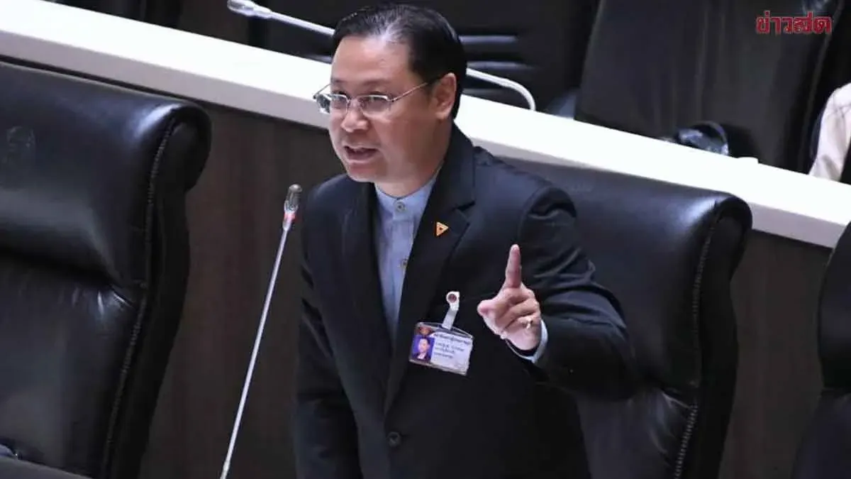 Natthawut Calls on Government to Urgently Amend Laws to Align with Equal Marriage—Emphasizes Need to Protect Rights of All Couples