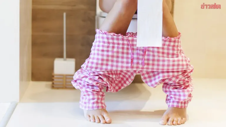 Floating Stools: A Warning Sign of Eating Too Much Fat? Doctors Reveal 3 Critical Symptoms