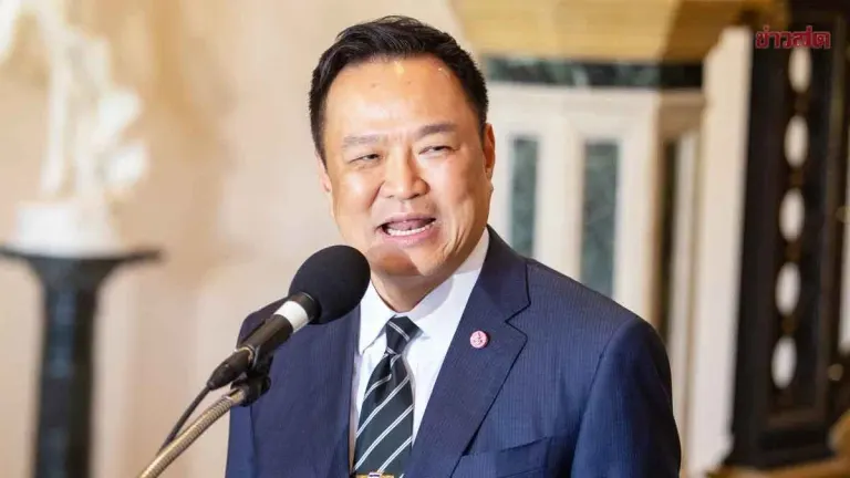 Anuthín Readies Bhumjaithai Candidate for Udon Thani Seat 3
