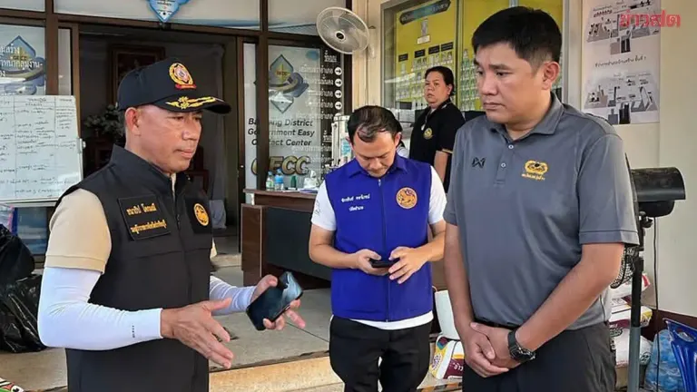 Floodwaters Swamp Prachin Buri's Ban Sang District as Protest Looms
