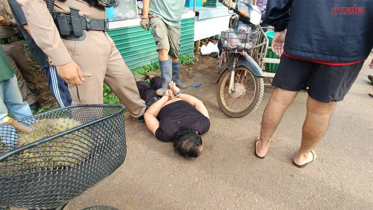 45-Year-Old Man Attacks Elderly Aunt with Fruit Knife, Kills Her at Durian Stand in Chanthaburi City
