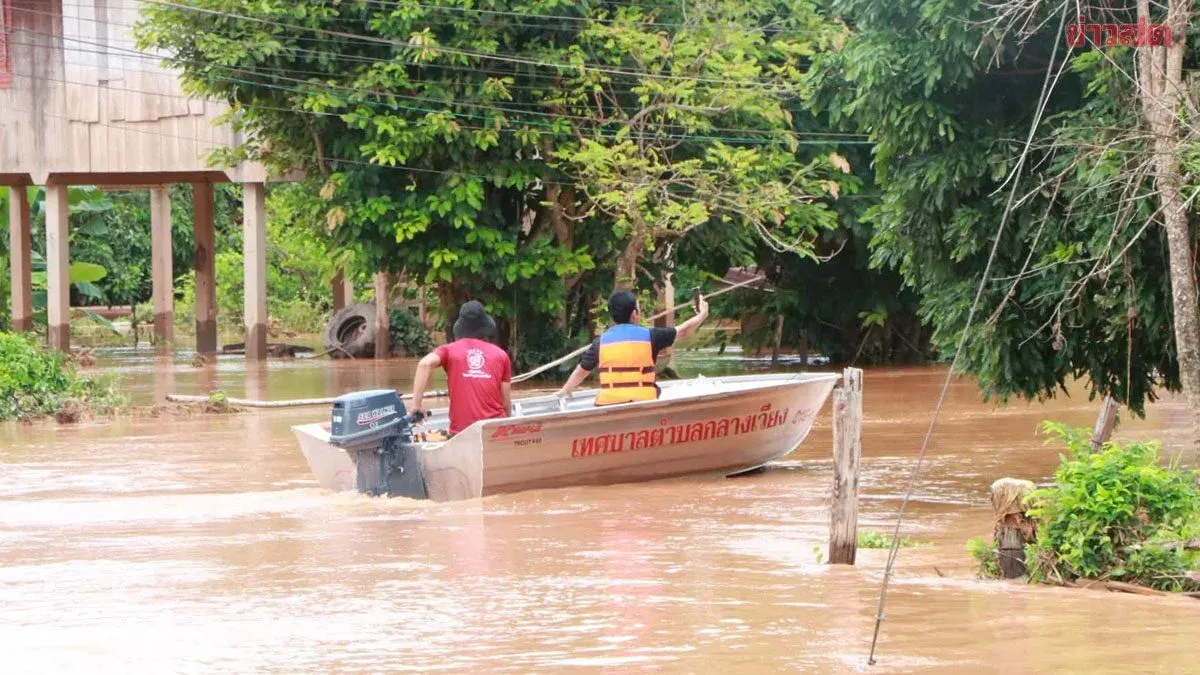 Flooding Hits Six Provinces, Over 23,000 Families Affected