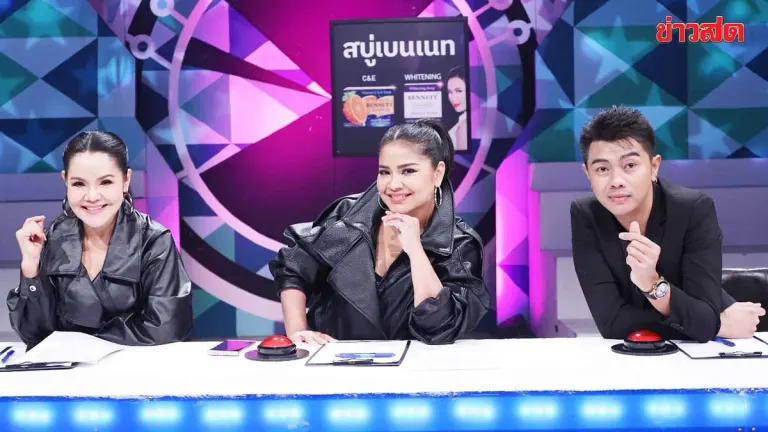 Teen Singers Compete With Judges High, Tak, Saeck Watching