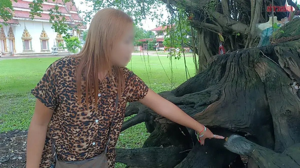 Woman Wins Over 100,000 Baht After Touching Sacred Tree