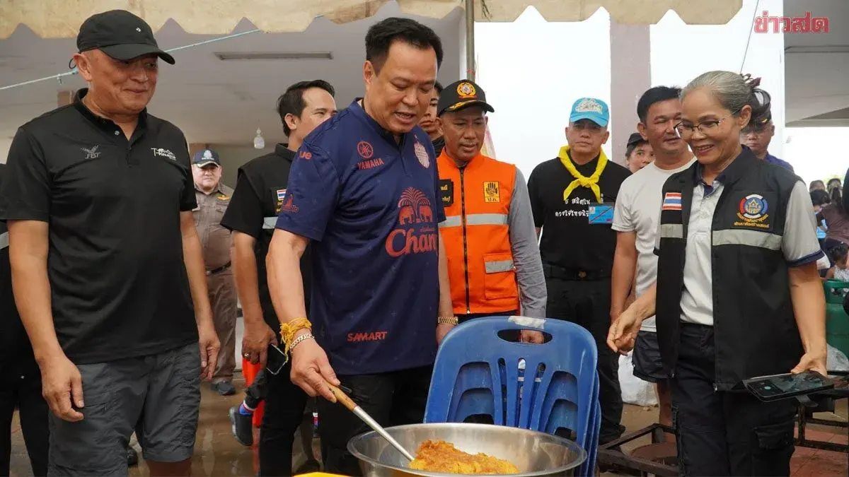 PM Anutin Visits Flood-Hit Prachin Buri, Promises Aid