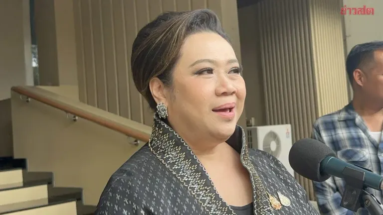 Minister Supamas Confident She Can Answer No-Confidence Charges
