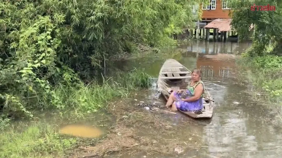 Riverside Residents Struggle as Nan River Water Surges Overnight
