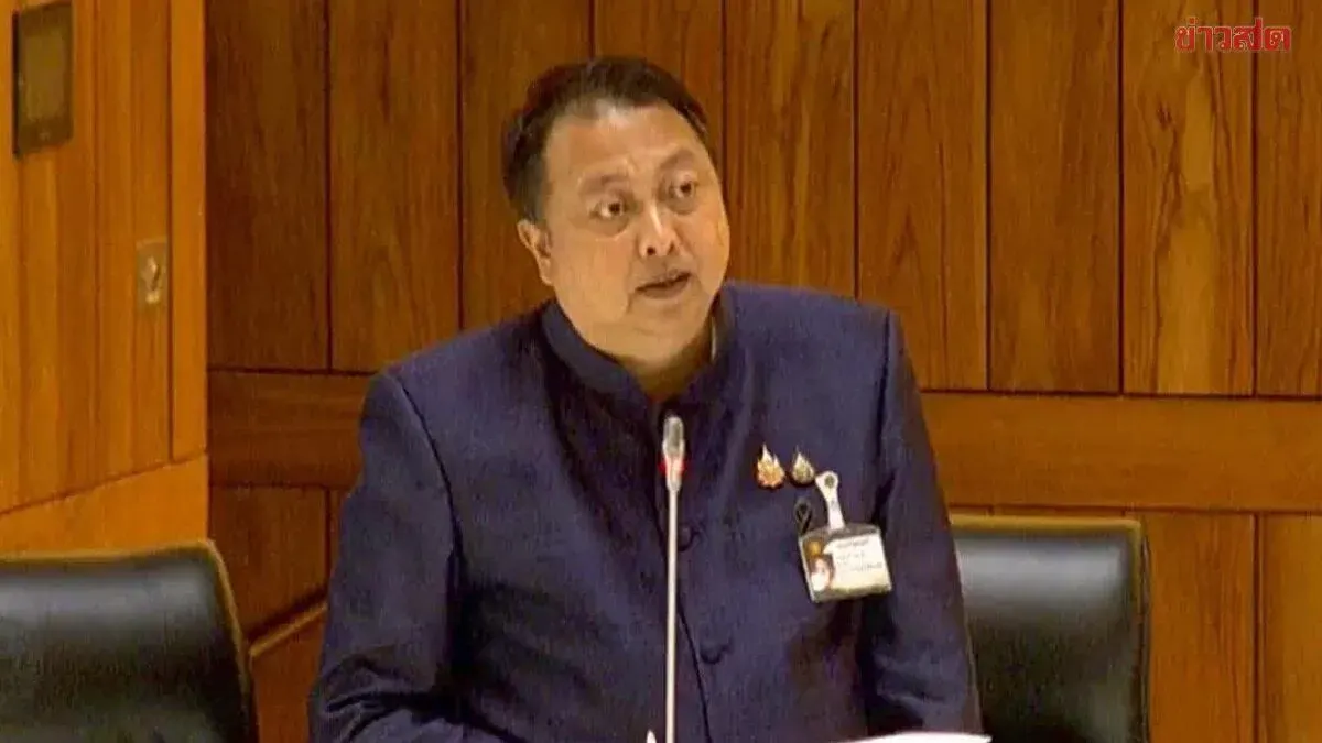 Suchart Briefs Parliament, Reaffirms Government's Push to Address Mekong River Contamination and Land Rights Issues in Forest Communities