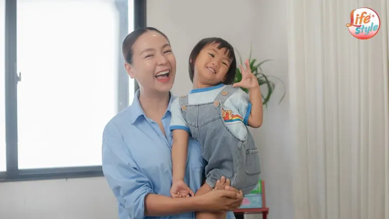 Behind the Quirky Catchphrases: How Mommy Chicky's Plinnyadaa Piraya Teaches Kids Through Comedy
