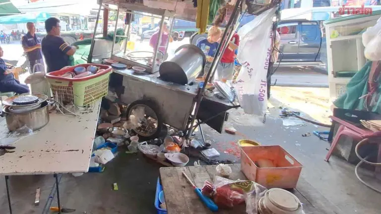 Vendor Jumps for His Life as Pickup Truck Crashes into Chicken Rice Shop