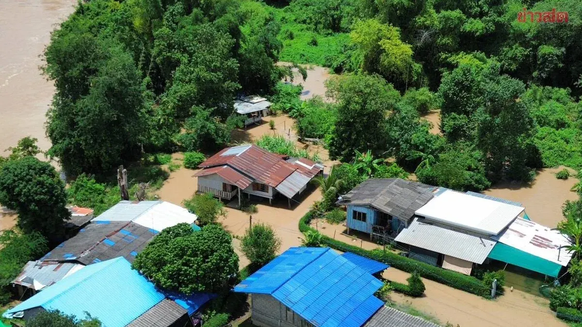 Heavy Rain Swells Thai Rivers, Floods 50 Homes