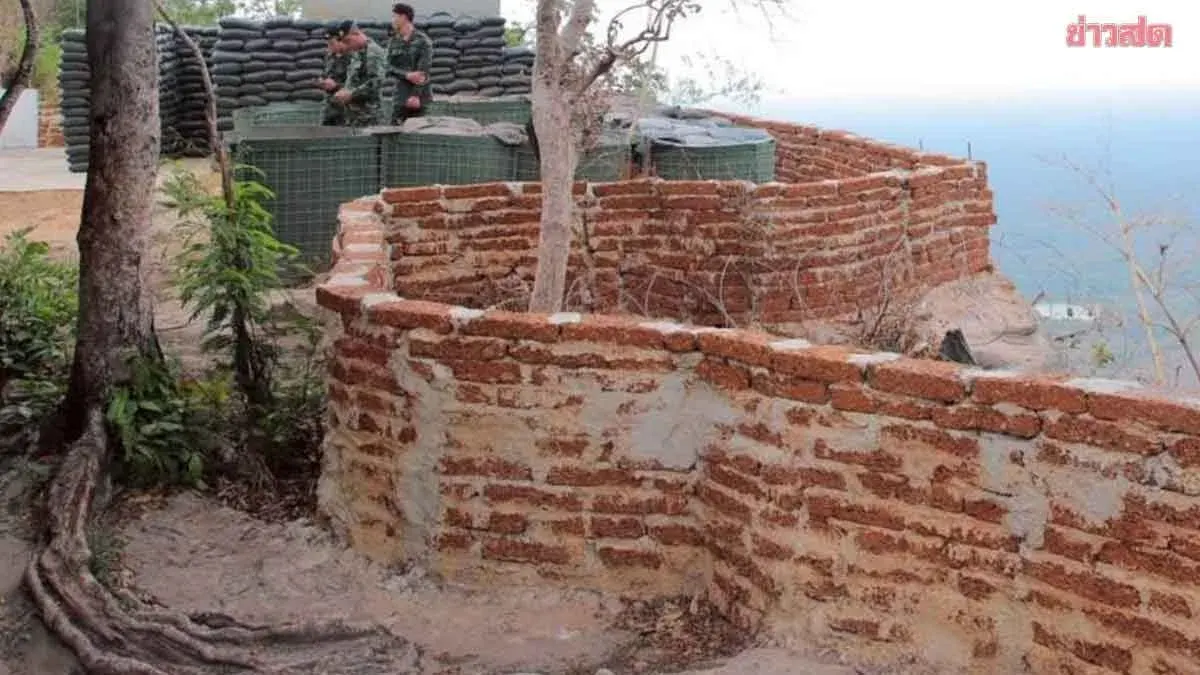 Army Deputy Chief of Staff Visits Sisaket to Review Border Fence Construction Plan, Preparing to Present to Army Commander for Government Approval