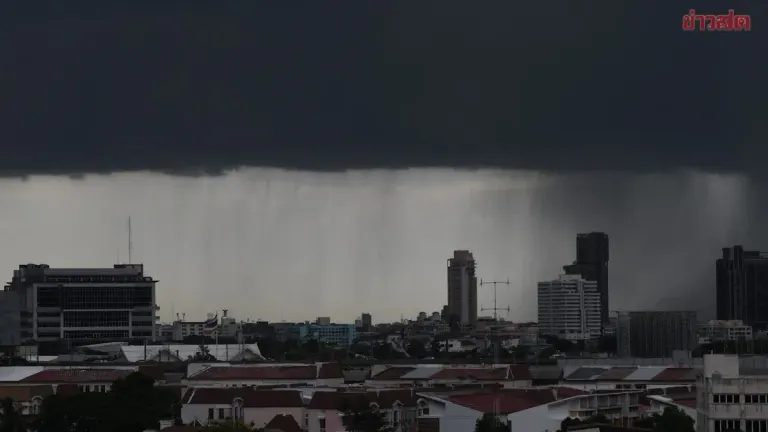 Meteorological Bureau Warns 37 Provinces of Heavy Monsoon Rains