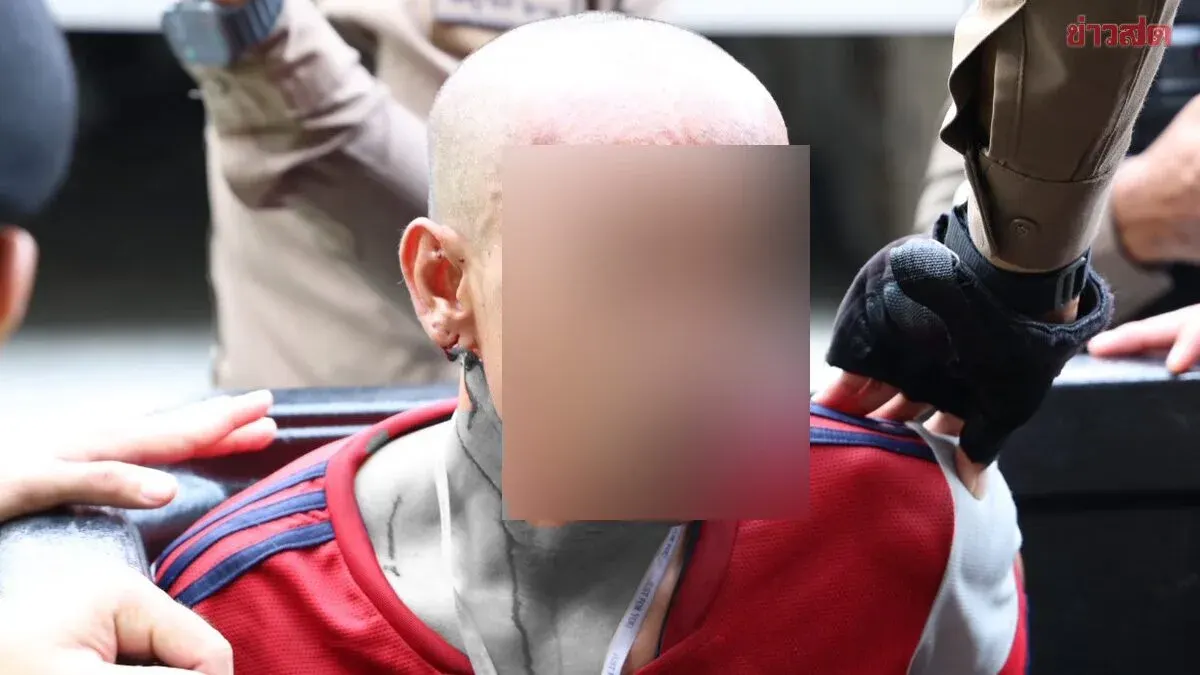Father Holds Son Hostage at Knifepoint Under Bangkok Bridge