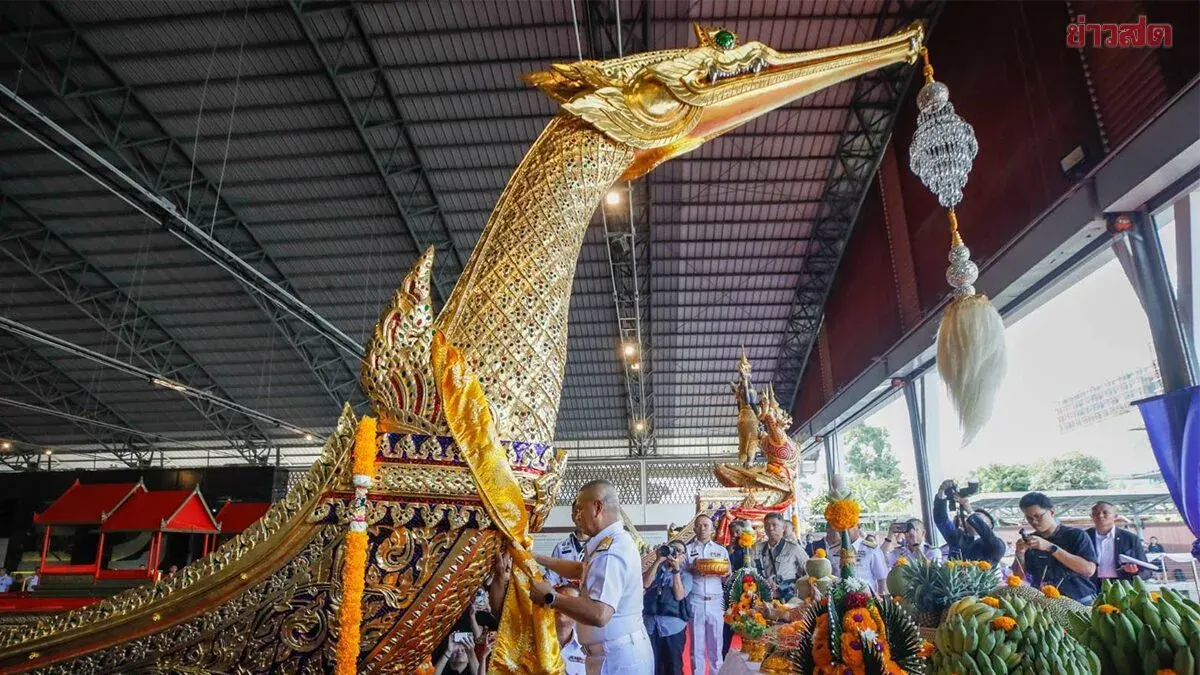 Thai Navy Holds Blessing Ceremony for Royal Barges