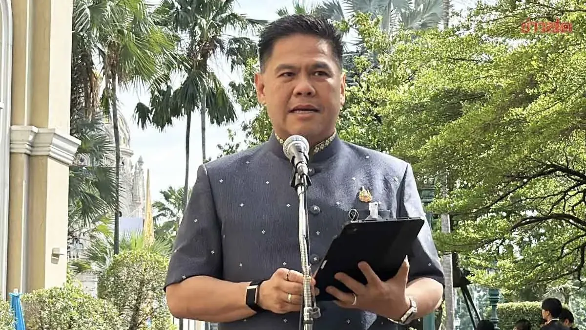 Weerawut Backs PM's Cabinet Performance Review