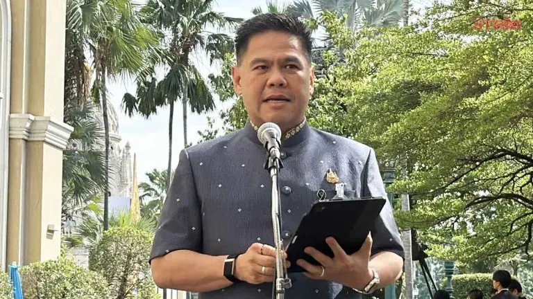 Weerawut Backs PM's Cabinet Performance Review