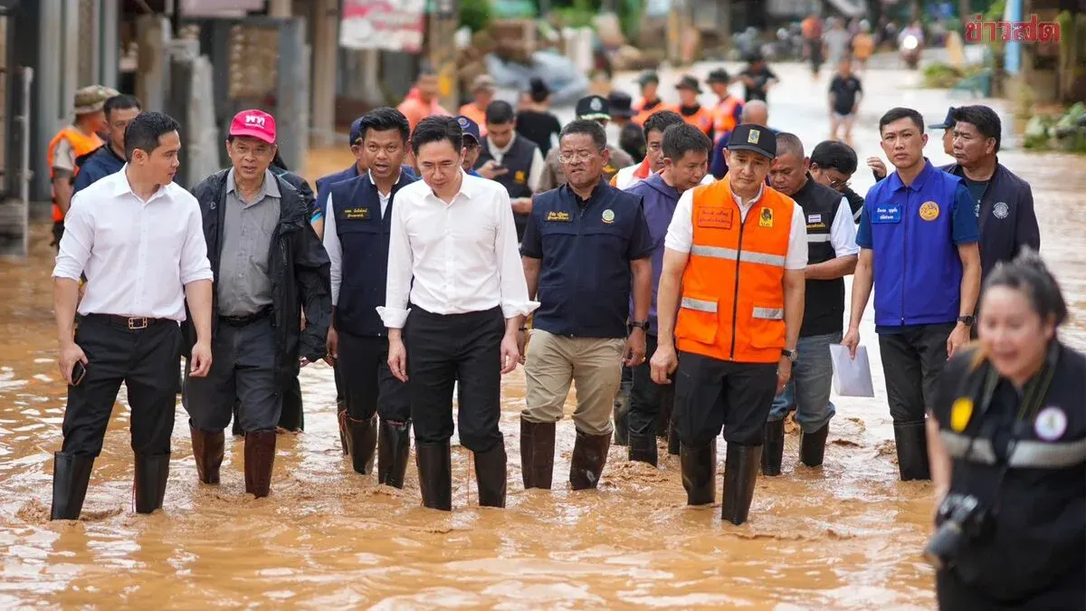 Deputy PM Directs Round-the-Clock Flood Response in Nan Province