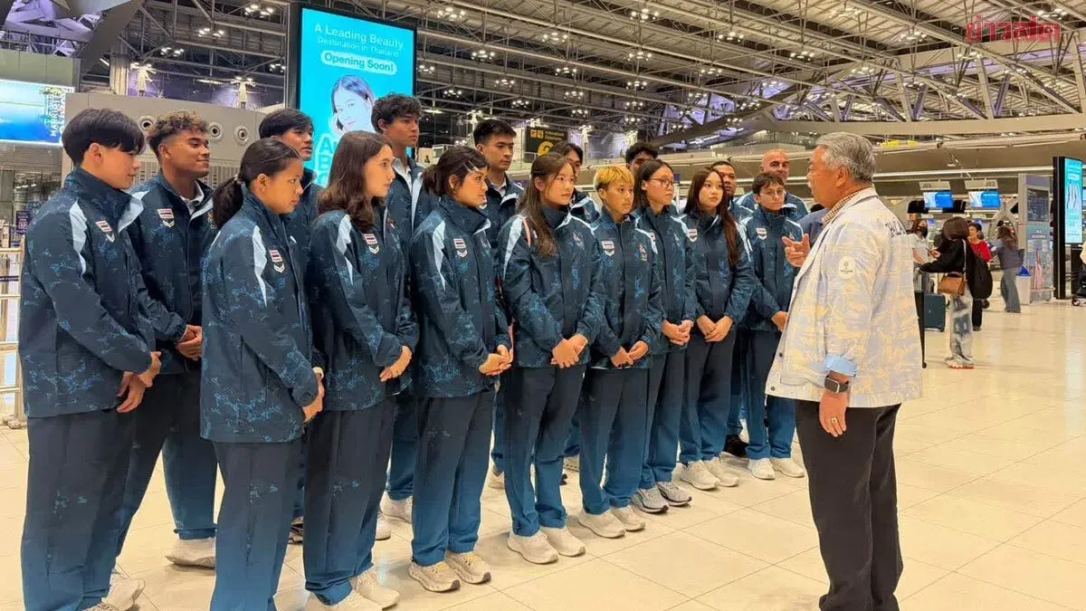 Thai Swimmers Arrive in Japan for Asian Games