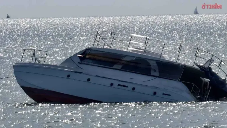 Luxury Yacht Tilting, Risks Sinking Off Satahip