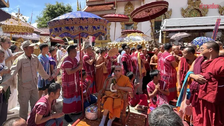 Thousands of Devotees Gather for Robe Changing Ceremony Honoring Late Luang Pu Khruba Chai Yangsa