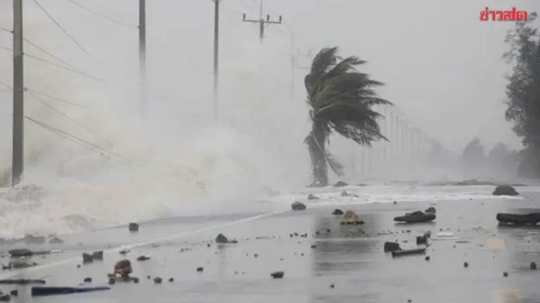 Meteorological Department Warns of Monsoon Battering Thailand, South Most Severe at 70% with Thunderstorms, High Seas in Andaman Sea and Gulf of Thailand
