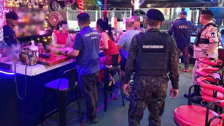 Phuket Awaits Bangkok Decision on Alcohol Sales Rules