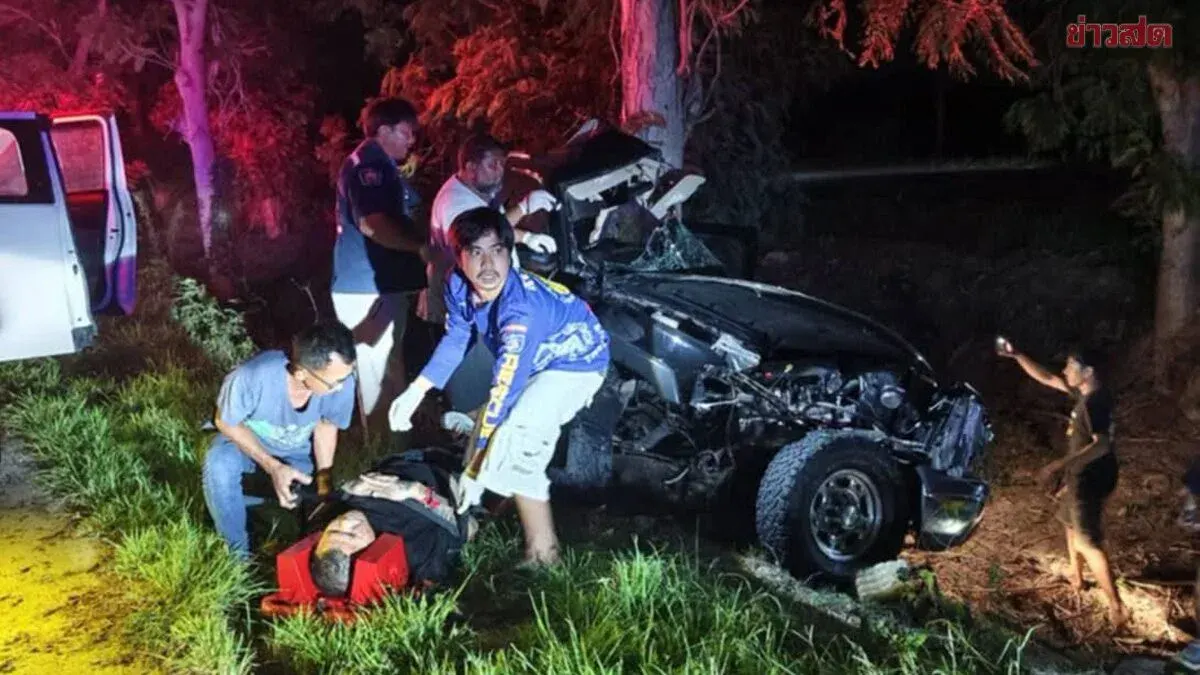 Famous Buddha Amulet Dealer Crashes Car Into Tree