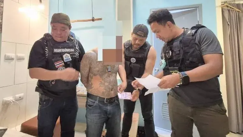 Kathu, Thalang drug raids net 1,061 meth pills