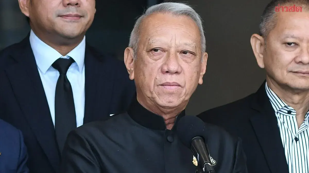 Cabinet Appoints Acting Foreign Minister, New Prachuap Governor