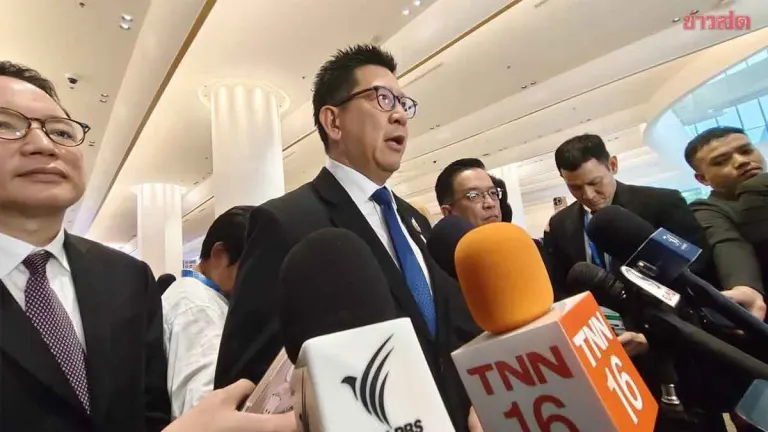 Thai Official AI Aid for Small Biz, Fed Praises Crackdown