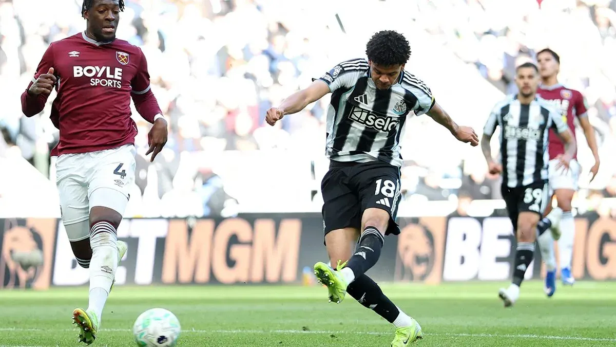 Newcastle Open Floodgates Against West Ham, Leaving Hammers Fighting Relegation