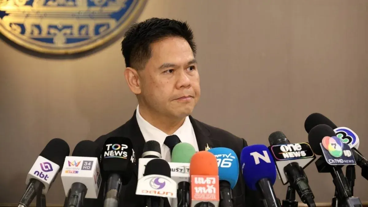 Industry Minister Orders Urgent Pumping to Clear Bangkok Industrial Zone Flooding