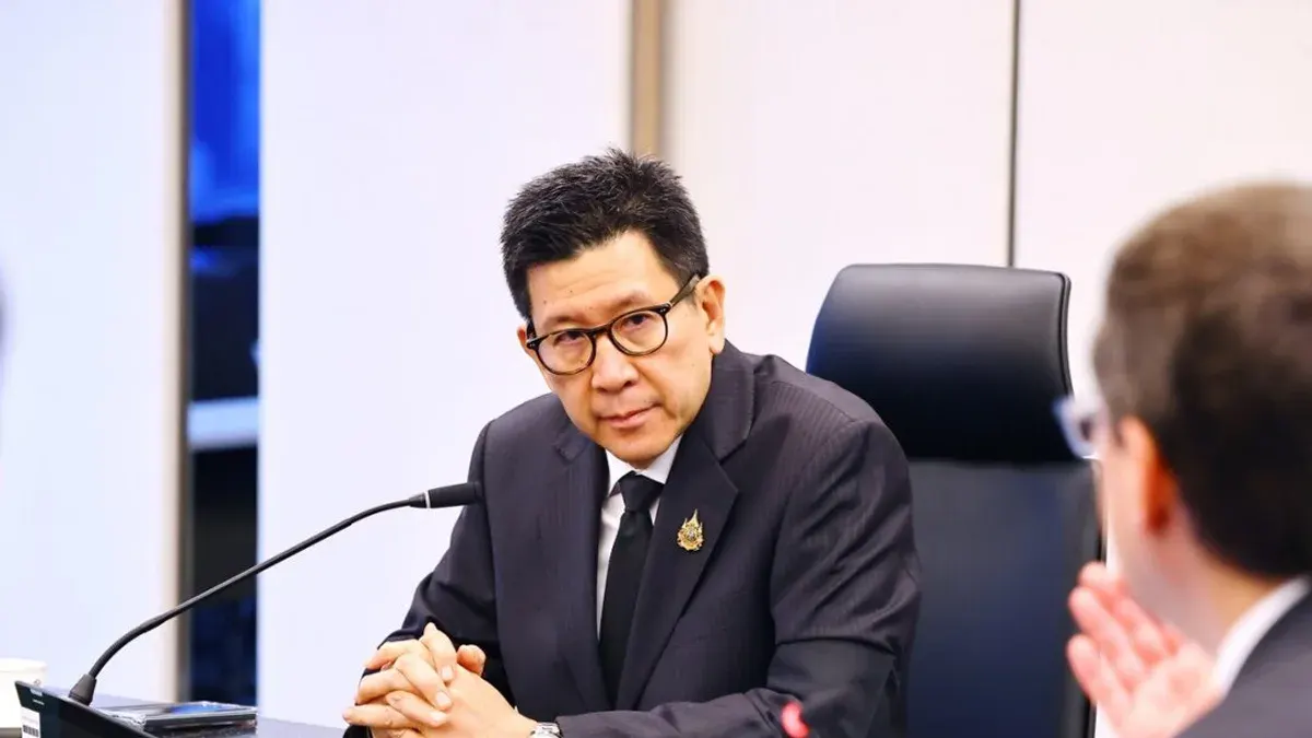 Thai Savings Bond Oversold Eight Times in Record Debut