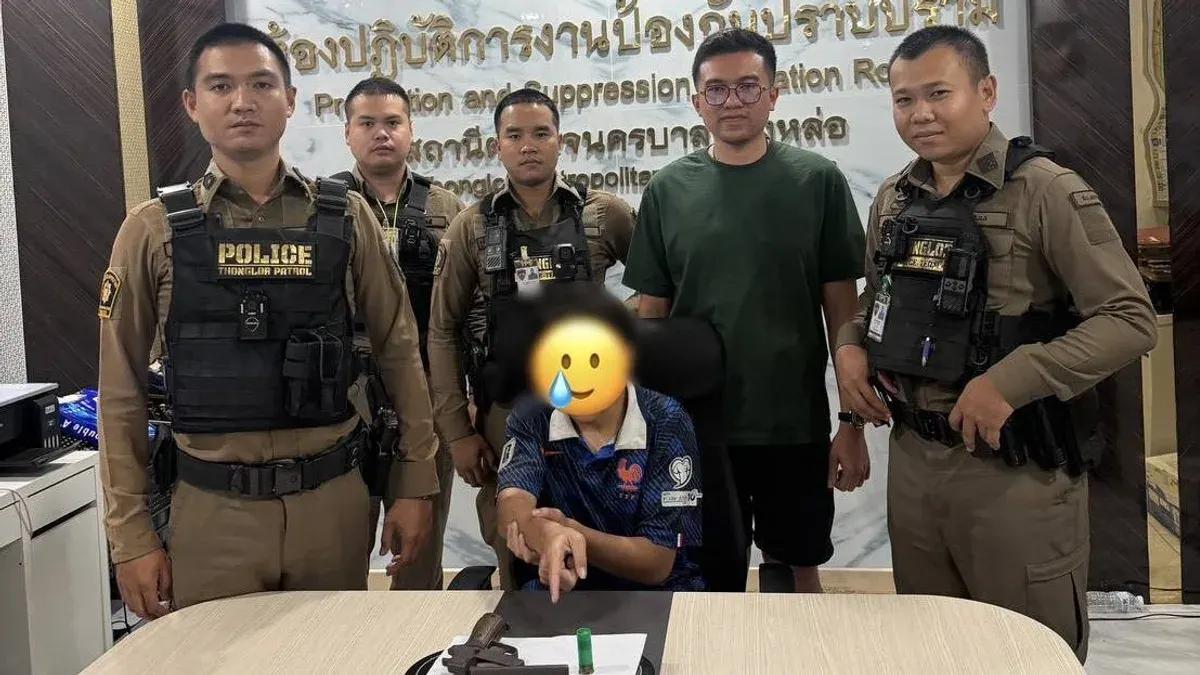 Police Arrest 15-Year-Old With Homemade Shotgun