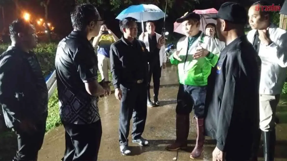 Nan Legislator Inspects Flood-Risk Areas as Heavy Rain Continues