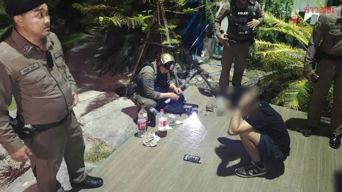 Khok Kram Police Arrest 25-Year-Old Man Intoxicated on Kratom Water, Armed with Knife, After Climbing Fence to Break Into Sister of Famous Singer Beam Kavis's Home Late at Night