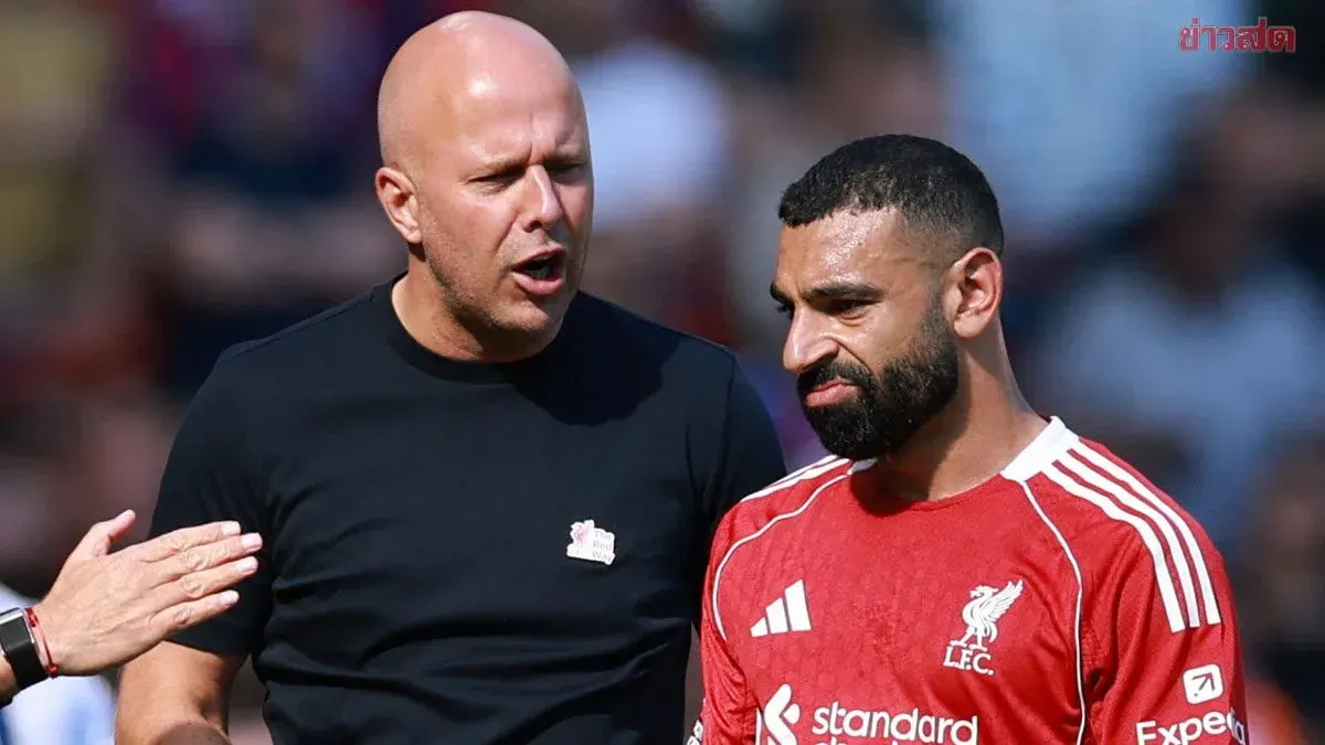 Rooney Says Slot Should Drop Salah Over 'Heavy Metal' Football Jab in Farewell Match
