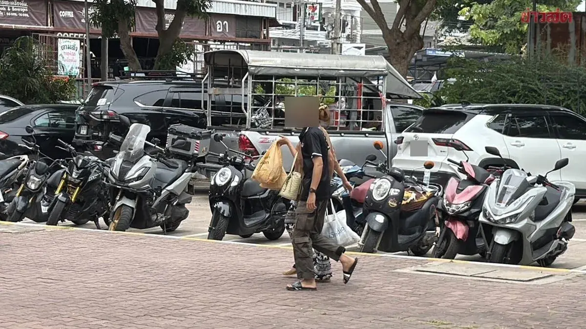 Father Held in Police Custody Receives Supplies Visit