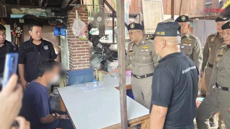 Narcotics Police Launch Safe Community Drive in Bangkok