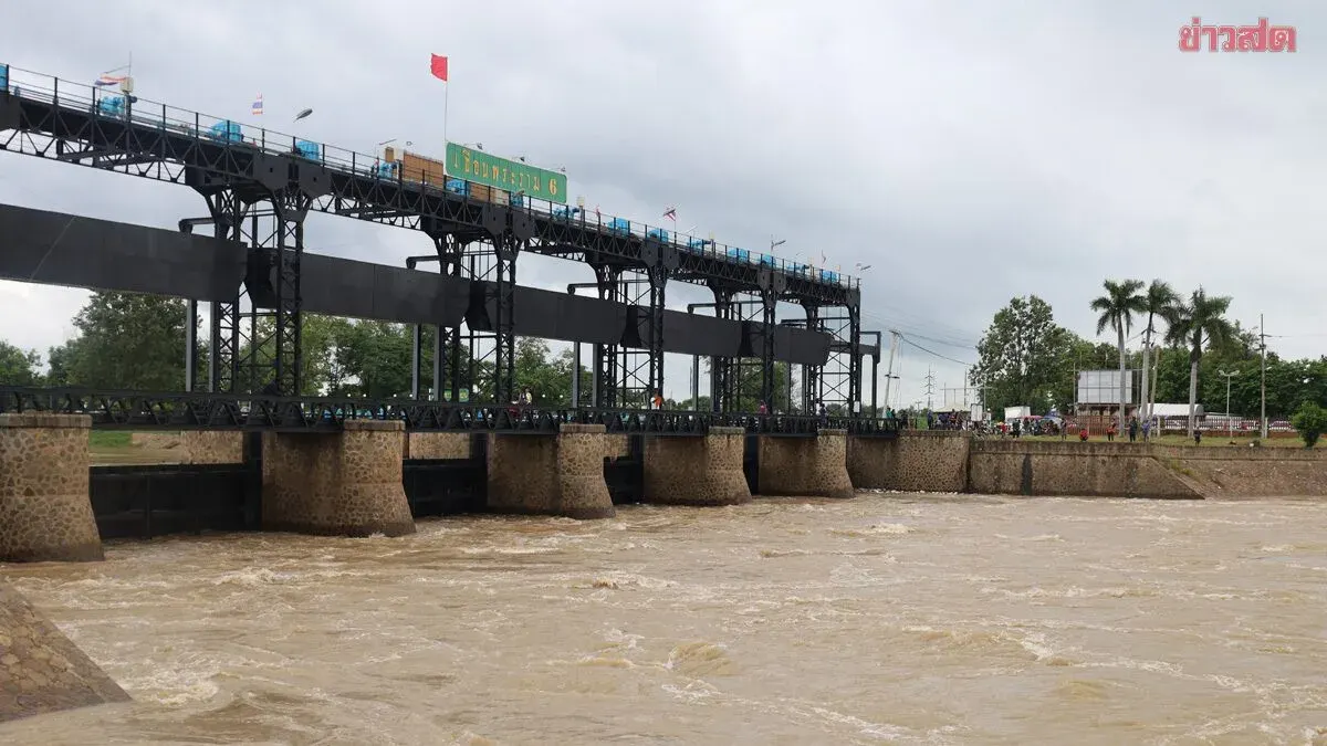 Rama VI Dam Raises Red Flag as Waters Rise