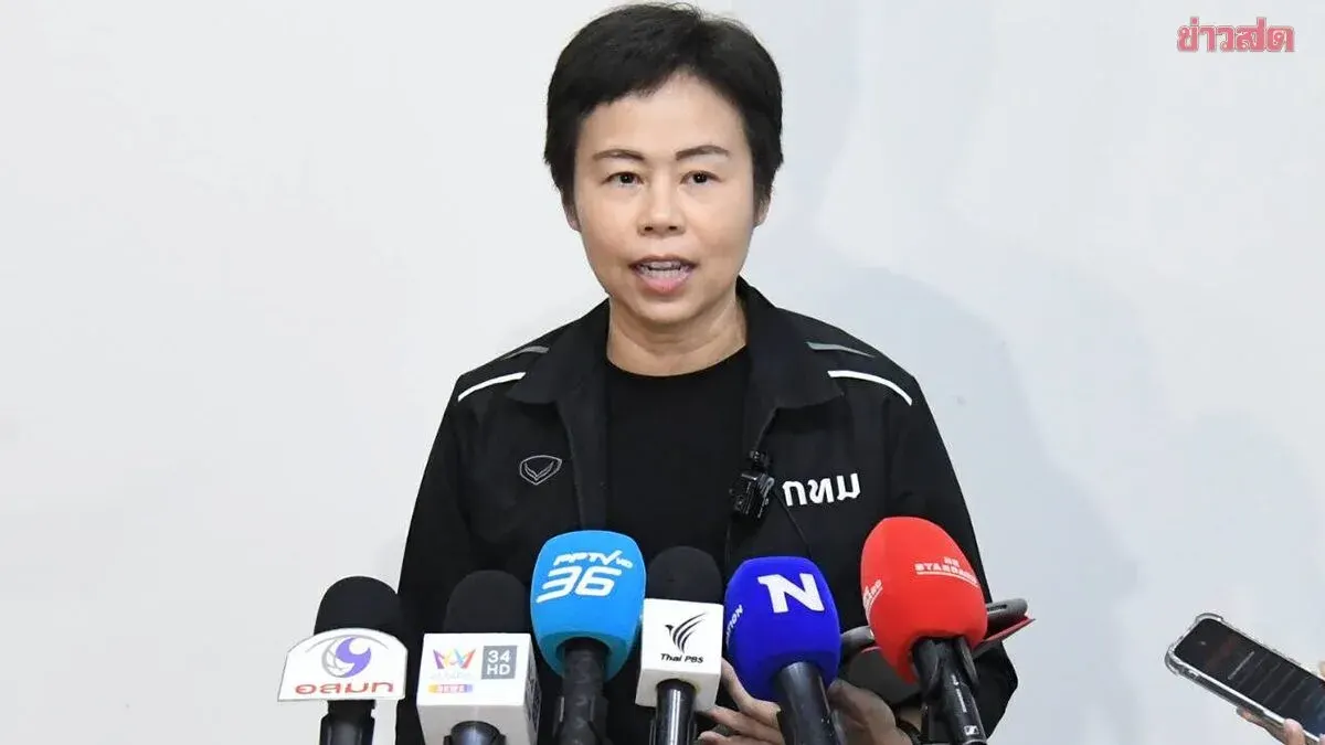 Bangkok Deputy Governor Opens Four Flood Response Centers