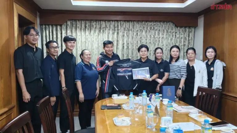 School Band To Join Thai Flag World Record Press Conference
