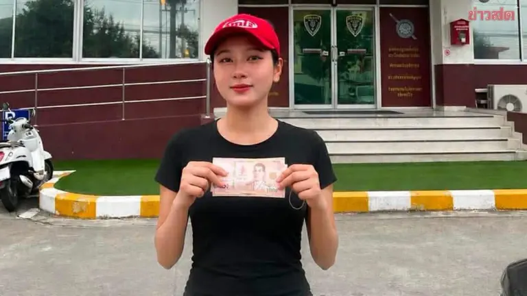 Honest Woman Turns in Substantial Cash Found on Chiang Mai Road