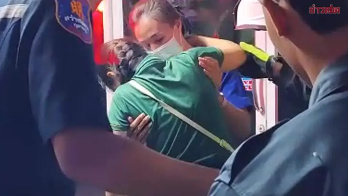 Student Found Unconscious After Carrying Stillborn Baby to Police