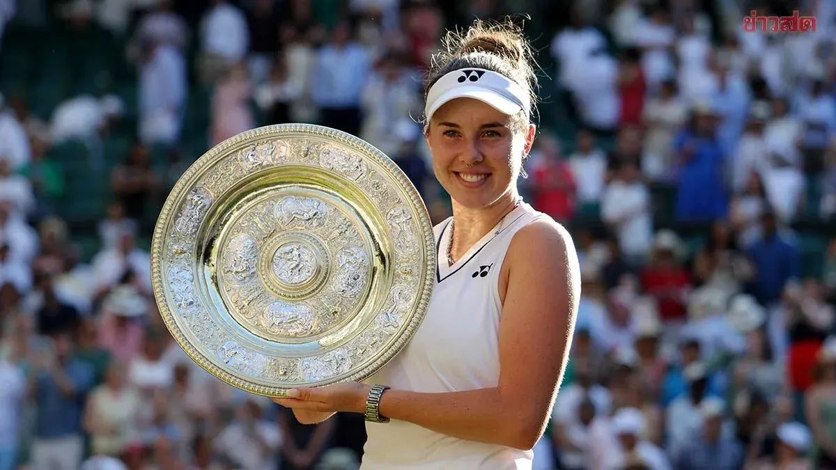 Noskovà Wins First Grand Slam at Wimbledon 2026