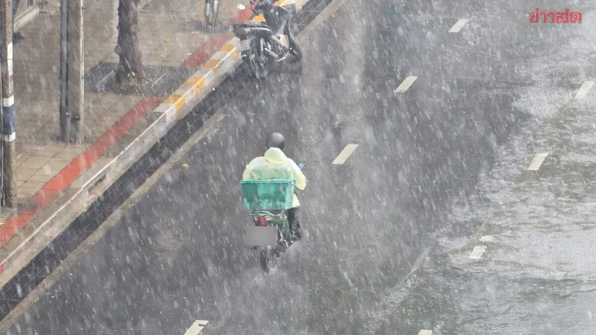 Thailand Issues Flood Warning for 35 Provinces